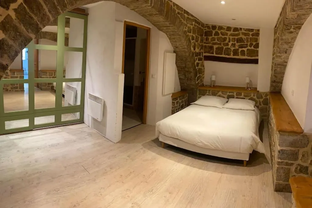 Apartment Appartement Centre Ville En Rdc Lorgues